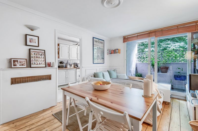 26 Partington Close, London, N19 3DZ