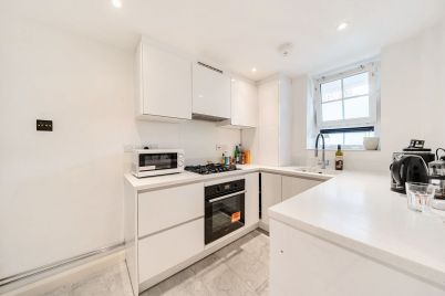 Buckmaster House, N7