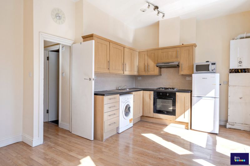 Fairbridge Road, N19