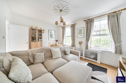 Hatchard Road, N19