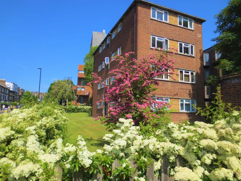 Berry Lodge, N4